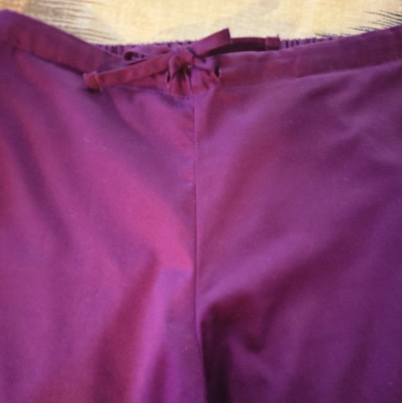 Cherokee Scrub Bottoms - Picture 6 of 7